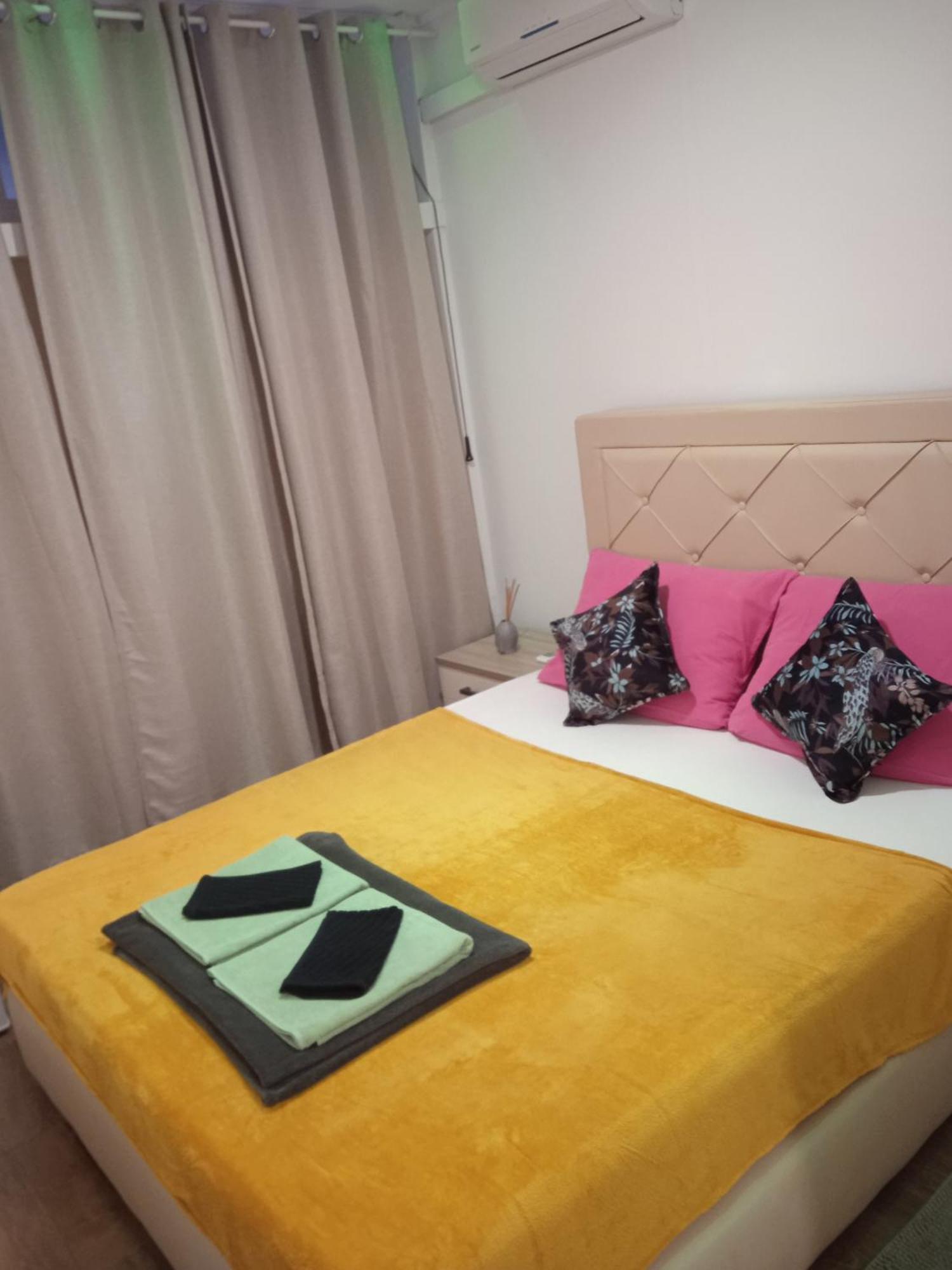 Dioklecijan Delux Hostel Σπλιτ Εξωτερικό φωτογραφία