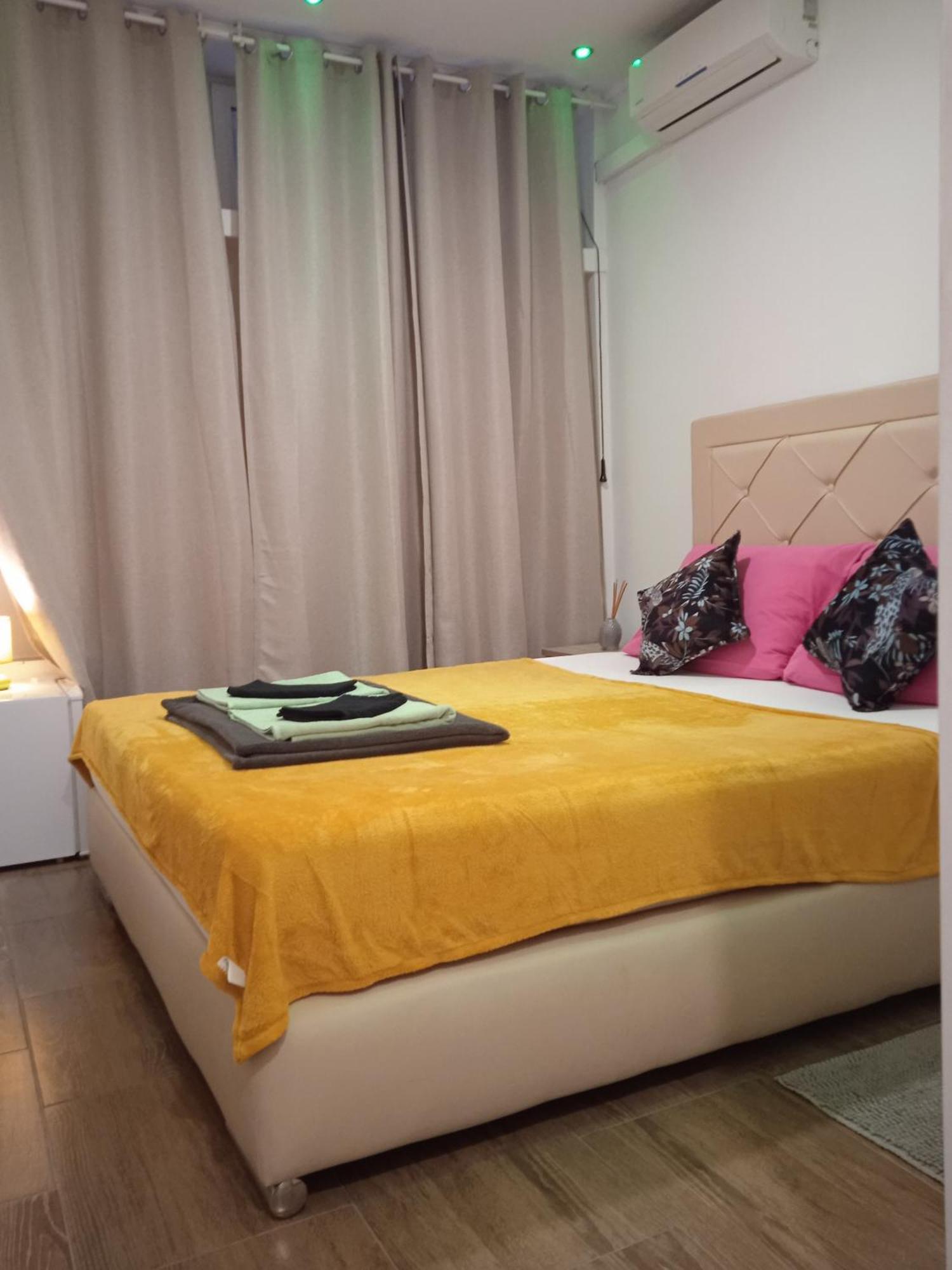 Dioklecijan Delux Hostel Σπλιτ Εξωτερικό φωτογραφία