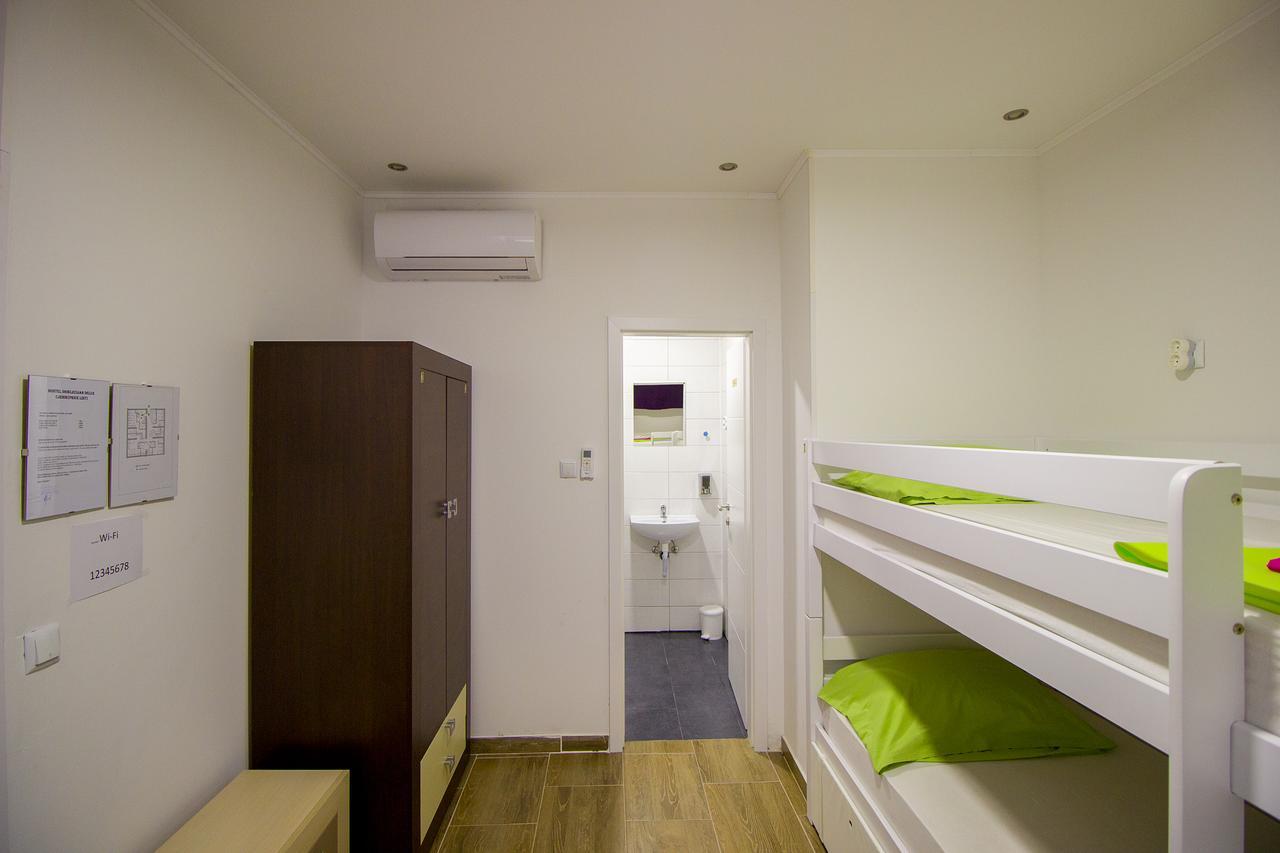 Dioklecijan Delux Hostel Σπλιτ Εξωτερικό φωτογραφία